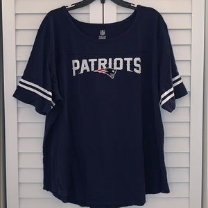 *CLOSET CLEANOUT*NFL Team Apparel Patriots T-shirt